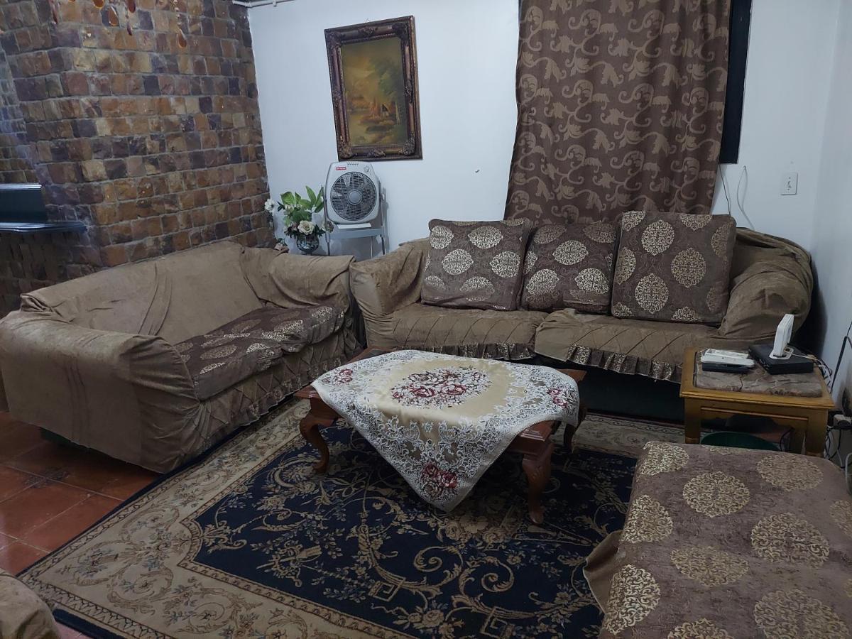 Al Moayad Apartment Near To Genina Mall, Abbas Al Akkad El El Cairo Exterior foto